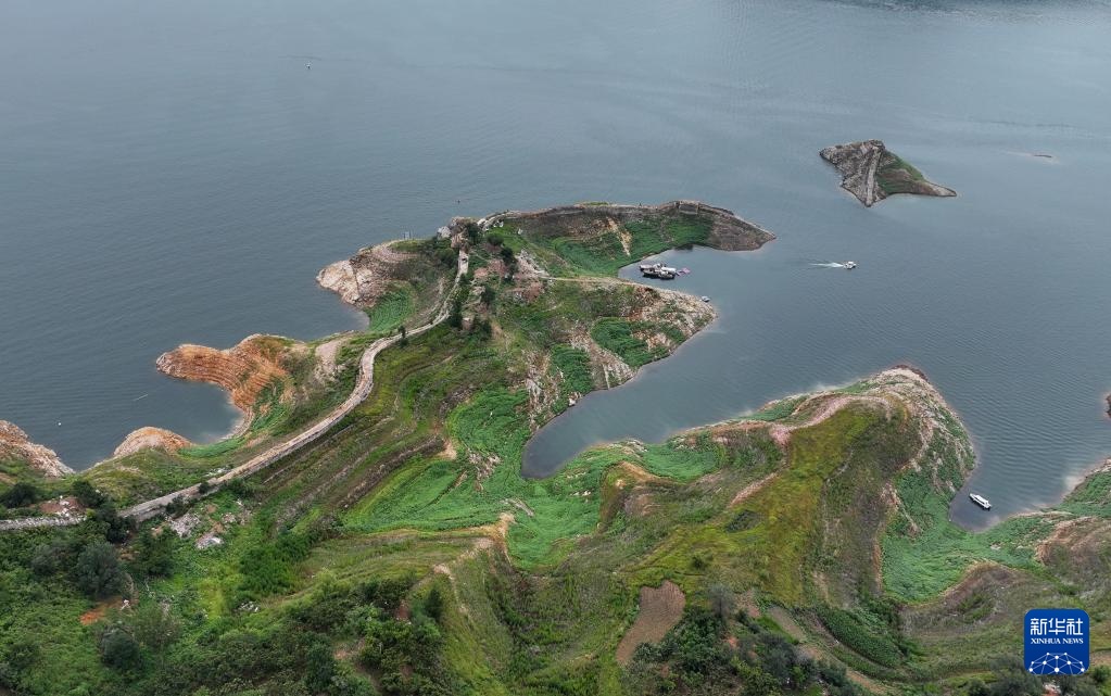 河北宽城:“水下长城”再露芳容 河北宽城:“水下长城”再露芳容