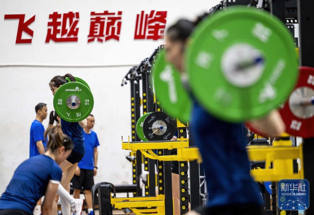 巴黎奥运预备式 | 中国女排备战巴黎奥运会