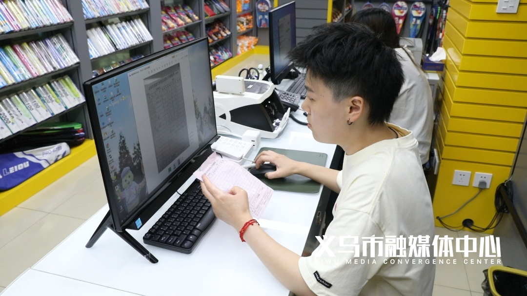冲上热搜!集体涨价!义乌老板:订单量上涨30%以上 冲上热搜!集体涨价!义乌老板:订单量上涨30%以上