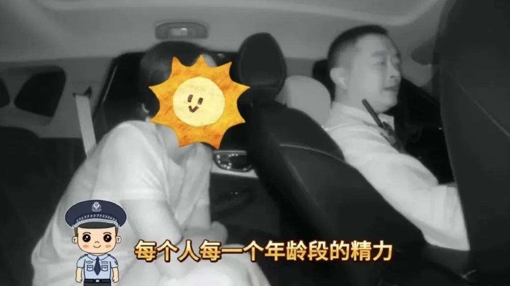 少女“鸭梨”山大 蜀黍化身“闺蜜”耐心开导