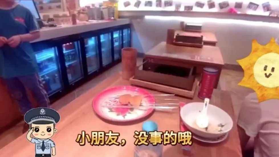 少女“鸭梨”山大 蜀黍化身“闺蜜”耐心开导