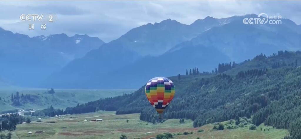 新疆各地“新”潮涌动 特色文旅IP“点燃”大美新疆旅游热潮 新疆各地“新”潮涌动 特色文旅IP“点燃”大美新疆旅游热潮