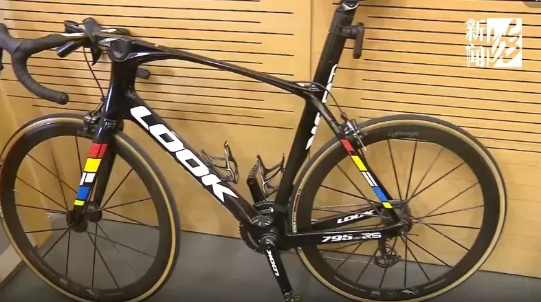 13岁男孩骑车逆行，撞上价值十几万元自行车，被索赔近3万！家长：莫名其妙，接受不了