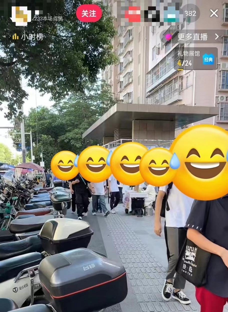 “太恶劣了！”事发地铁站，网友吵翻：超级被冒犯！官方回应→