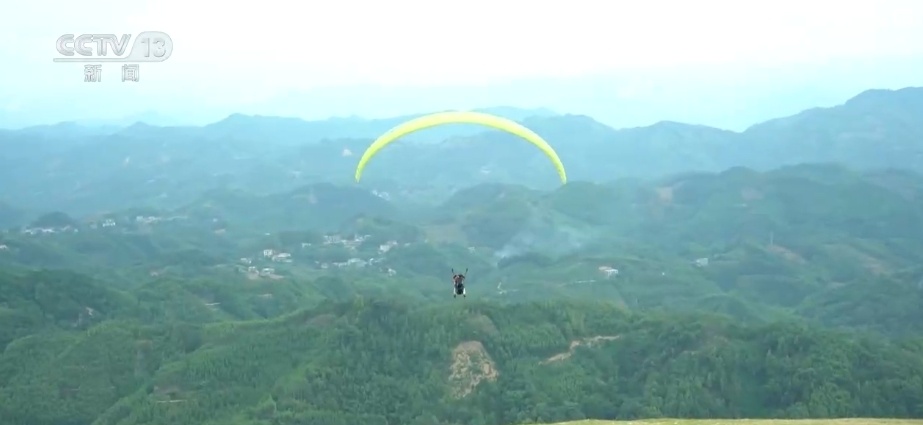 独特优势释放“向上”文旅潜力 “宝藏小城”接住了这“泼天的富贵”