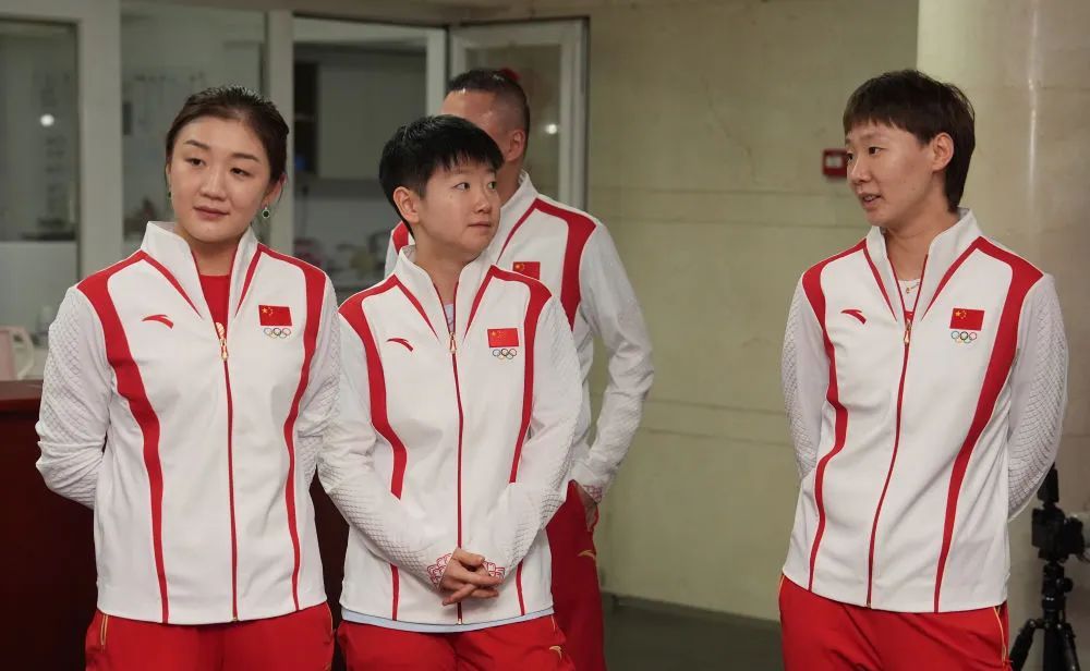 国乒出征巴黎，刘国梁回应热点关切