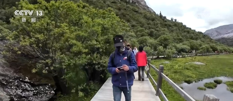 独特优势释放“向上”文旅潜力 “宝藏小城”接住了这“泼天的富贵”