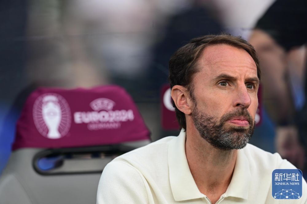 欧锦赛决赛：英格兰对阵西班牙