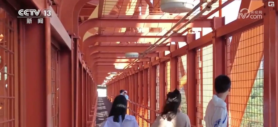 独特优势释放“向上”文旅潜力 “宝藏小城”接住了这“泼天的富贵”