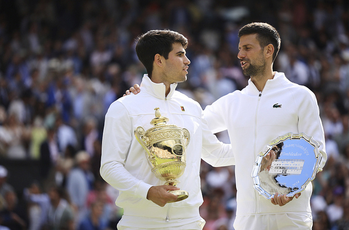 21岁阿尔卡拉斯四捧大满贯前无古人 37岁德约赢得更大尊重 21岁阿尔卡拉斯四捧大满贯前无古人 37岁德约赢得更大尊重