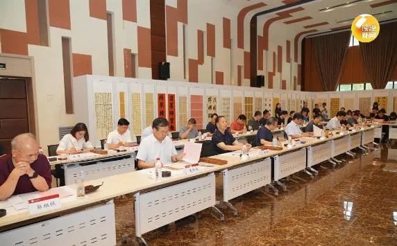 18年坚守！陕师大毛笔手写通知书开笔！