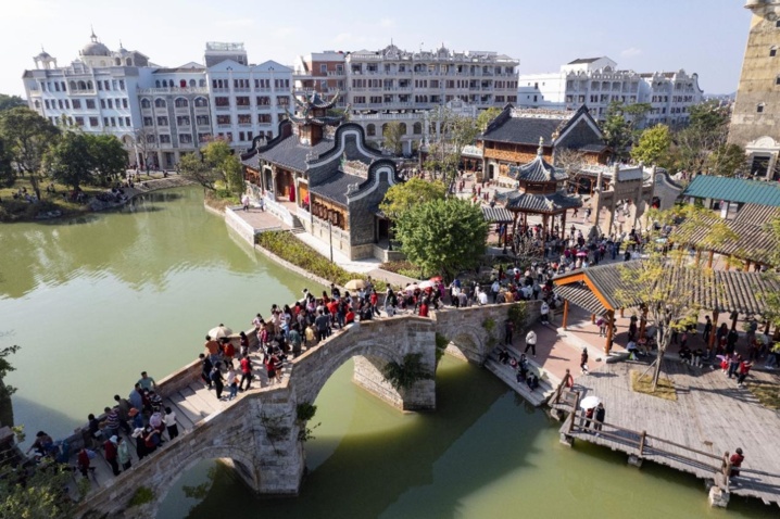 一部剧带火一座城!“影视+文旅”如何实现双向奔赴? 一部剧带火一座城!“影视+文旅”如何实现双向奔赴?