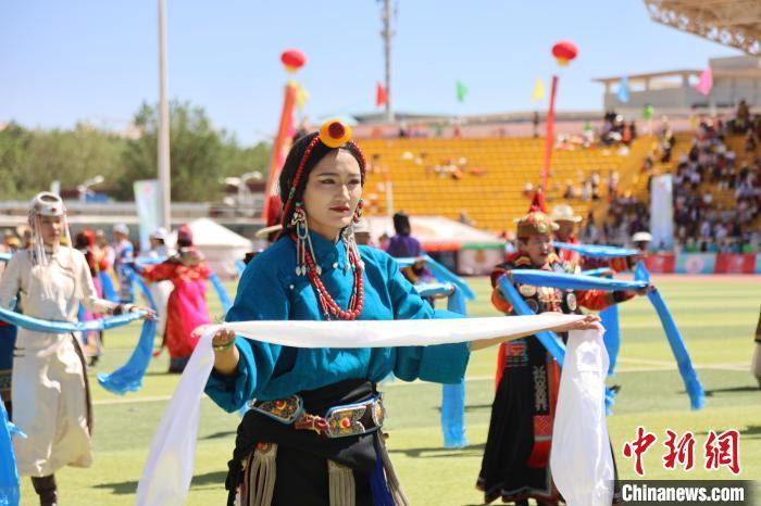 青海格尔木70年：从戈壁荒漠到“中国盐湖城”