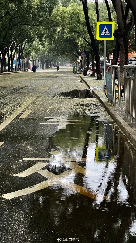 北京下雨上下班注意了！今天北京仍有雷阵雨
