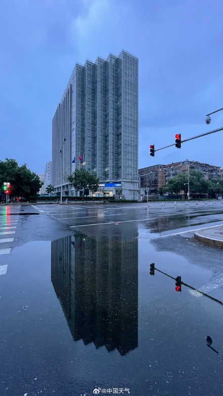 北京下雨上下班注意了!今天北京仍有雷阵雨