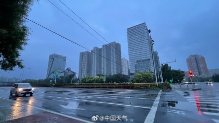 北京下雨上下班注意了！今天北京仍有雷阵雨