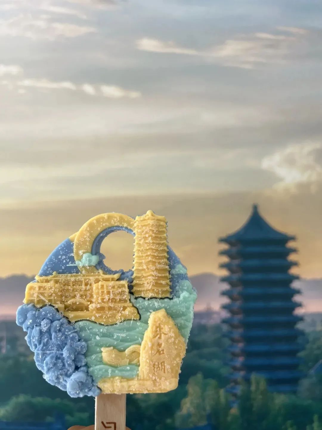 好city啊，北京高校“专属清凉”上新！网友：“怎样让学校不经意间看到……”