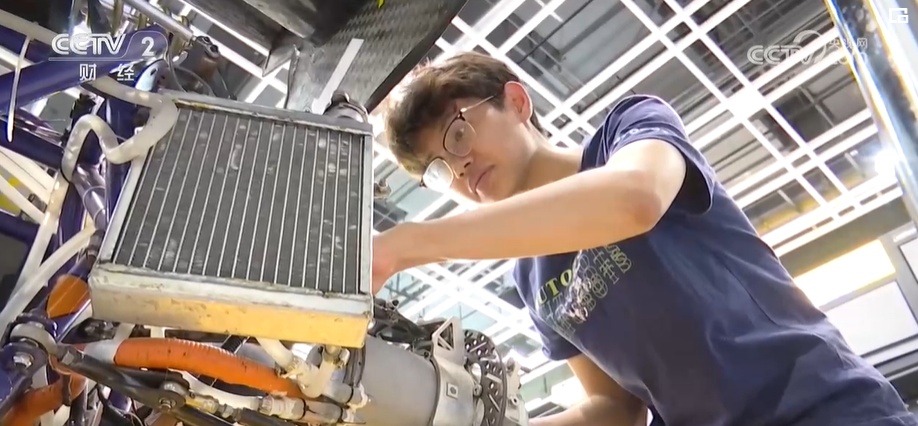 自动化 智能化推动新能源汽车专业人才需求走高 自动化 智能化推动新能源汽车专业人才需求走高