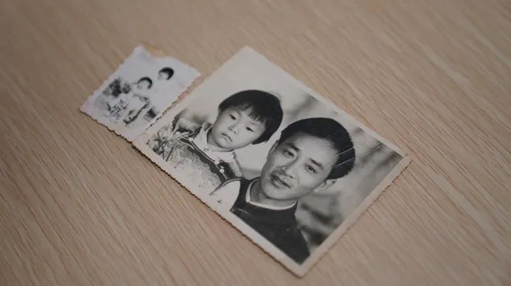 “爸爸妈妈6岁……”“请你帮我找到回家的路”