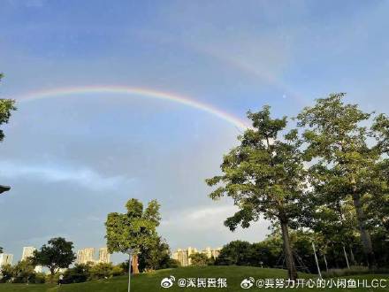 好运加倍！深圳天空现双彩虹超浪漫