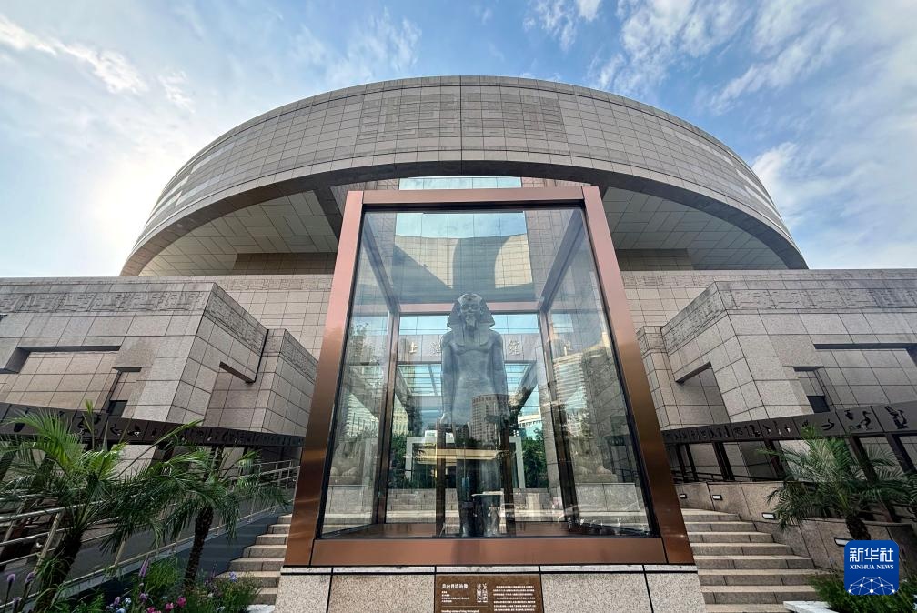 “金字塔之巅:古埃及文明大展”在上海博物馆开幕 “金字塔之巅:古埃及文明大展”在上海博物馆开幕