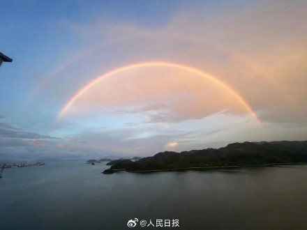 好运加倍！深圳天空现双彩虹超浪漫