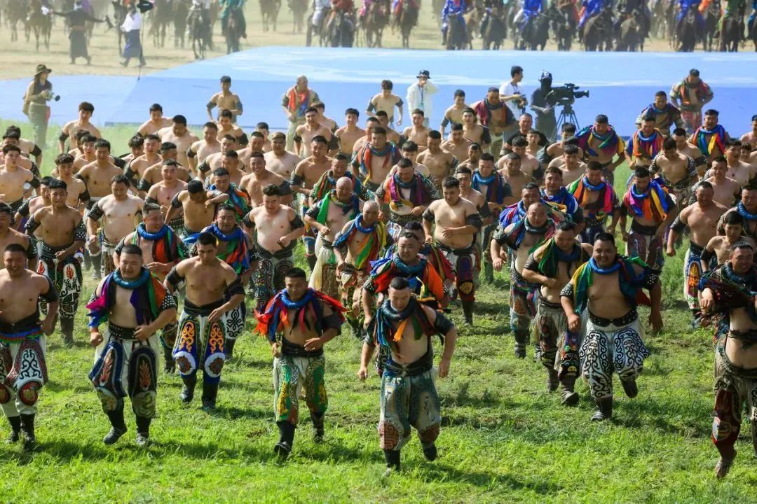 来内蒙古看那达慕，却被这波美味“硬控”？！