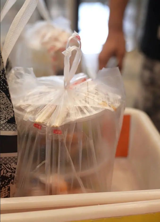 柳州火车站安检项目+1!网友:这是专供吃货的特别提示 柳州火车站安检项目+1!网友:这是专供吃货的特别提示