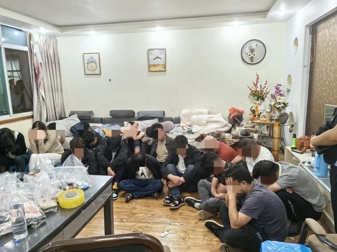 刑拘、行拘！昆明这20人半夜干这件事，被一锅端！