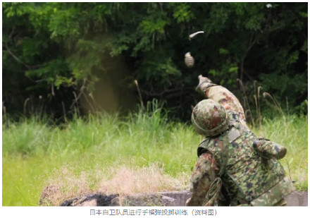 日本自卫队员被手榴弹炸死,只因忘了一件事 日本自卫队员被手榴弹炸死,只因忘了一件事