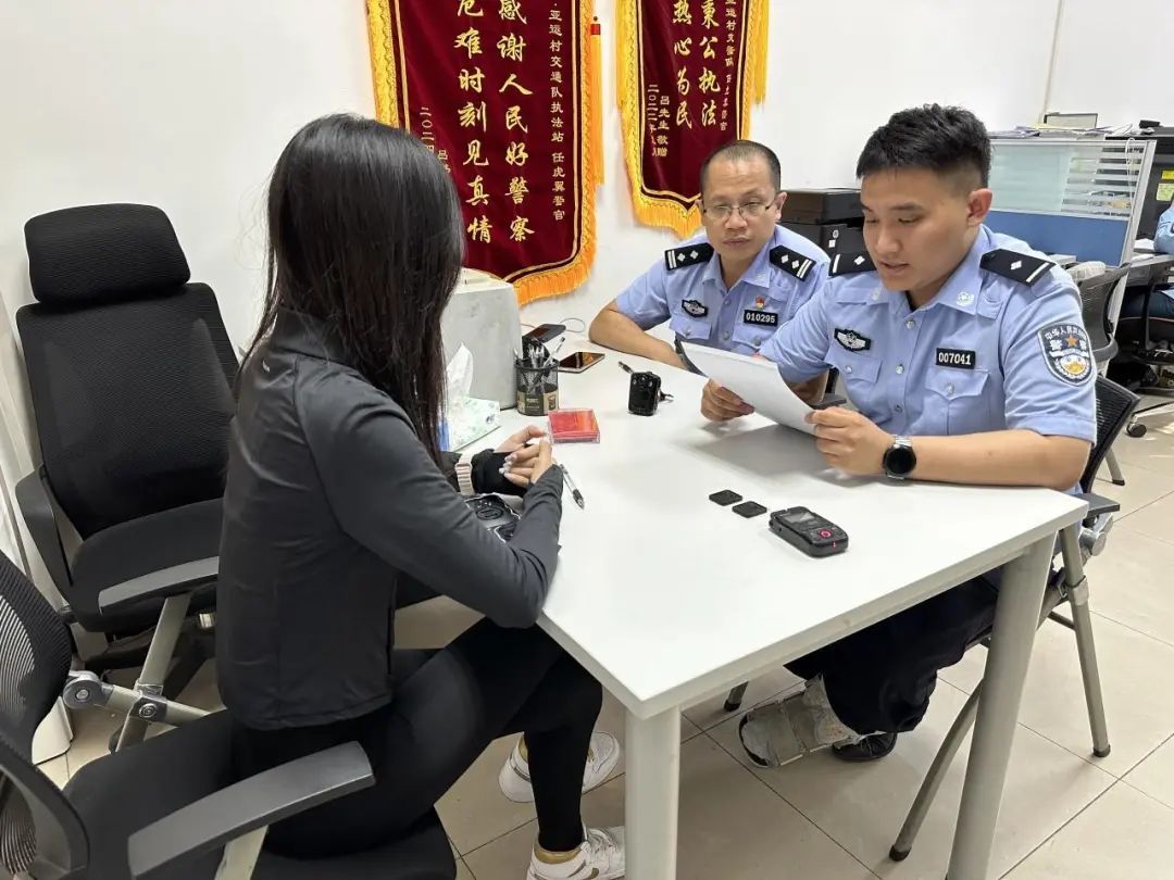 北京警方：涉87项交通违法！三女子为涨粉非法改装狂飙被抓！