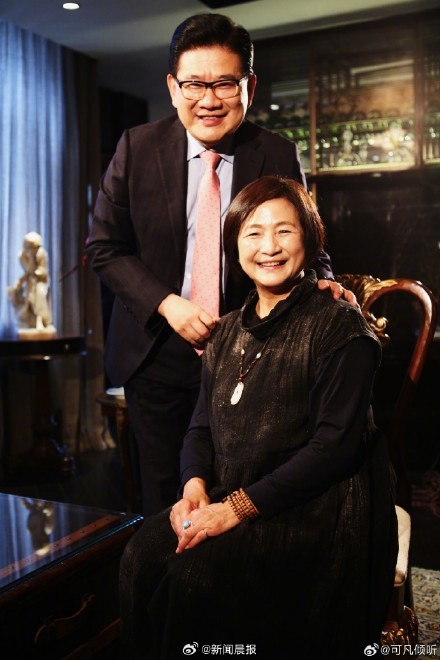 经纪公司发文悼念郑佩佩：深感痛心及婉惜