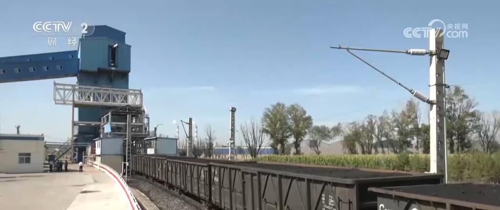 迎峰度夏进入关键期 “西煤东运”大通道保障电煤运力