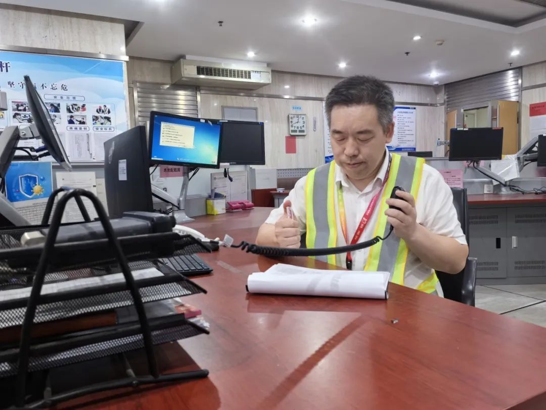 在首都机场，原来有这样一群“斤斤计较”的收纳大师！