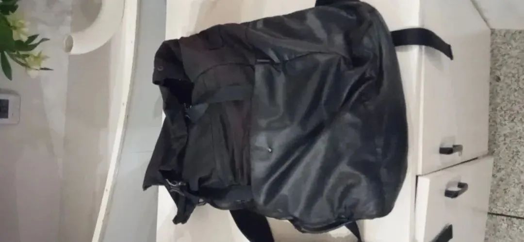 这是你的“宝贝”吗?柳州火车站发布失物招领公告,遗失最多的是→ 这是你的“宝贝”吗?柳州火车站发布失物招领公告,遗失最多的是→