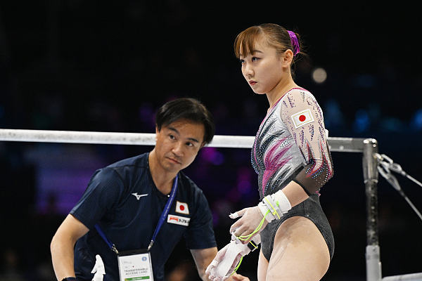 巴黎奥运会 | 日本女子体操队队长因备战期间吸烟被遣送回国 巴黎奥运会 | 日本女子体操队队长因备战期间吸烟被遣送回国