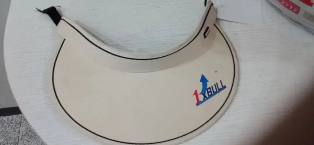 这是你的“宝贝”吗?柳州火车站发布失物招领公告,遗失最多的是→ 这是你的“宝贝”吗?柳州火车站发布失物招领公告,遗失最多的是→