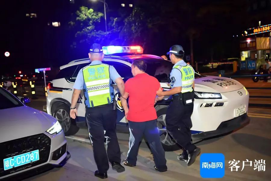 海口一醉驾男子边开车边抱娃，被查却坚称没喝酒……