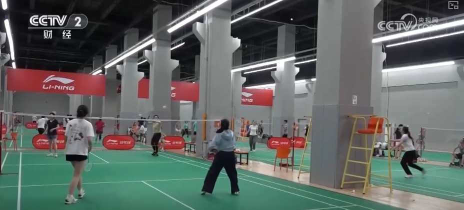 主打清凉、玩法“上新”,旅游“动”起来 夏日经济“热”起来 主打清凉、玩法“上新”,旅游“动”起来 夏日经济“热”起来