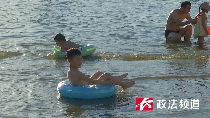 长沙“小海滩”火了，打卡千万要注意......