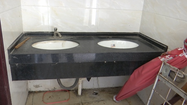 贵阳这一处“公厕”被上锁,钥匙却在商户手中,“方便”之事为什么不方便? 贵阳这一处“公厕”被上锁,钥匙却在商户手中,“方便”之事为什么不方便?