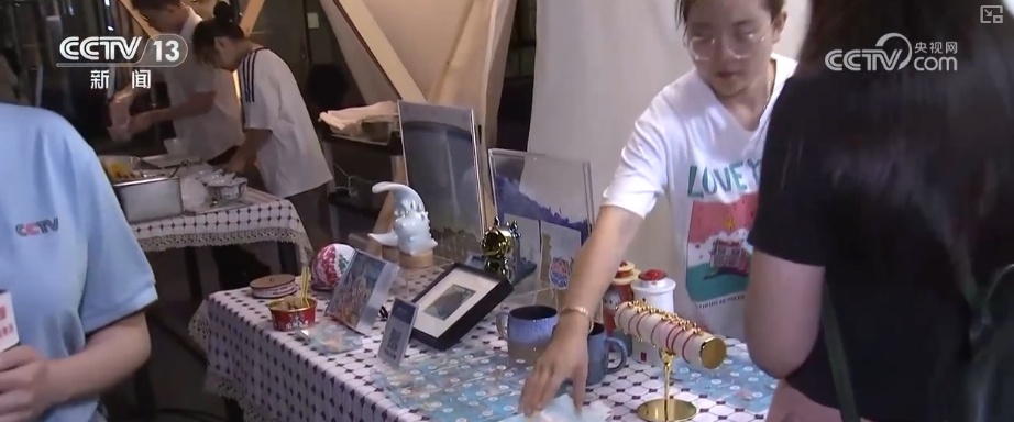 文化中国行 | 古朴与现代交织 百年老街新“潮”范儿拉满