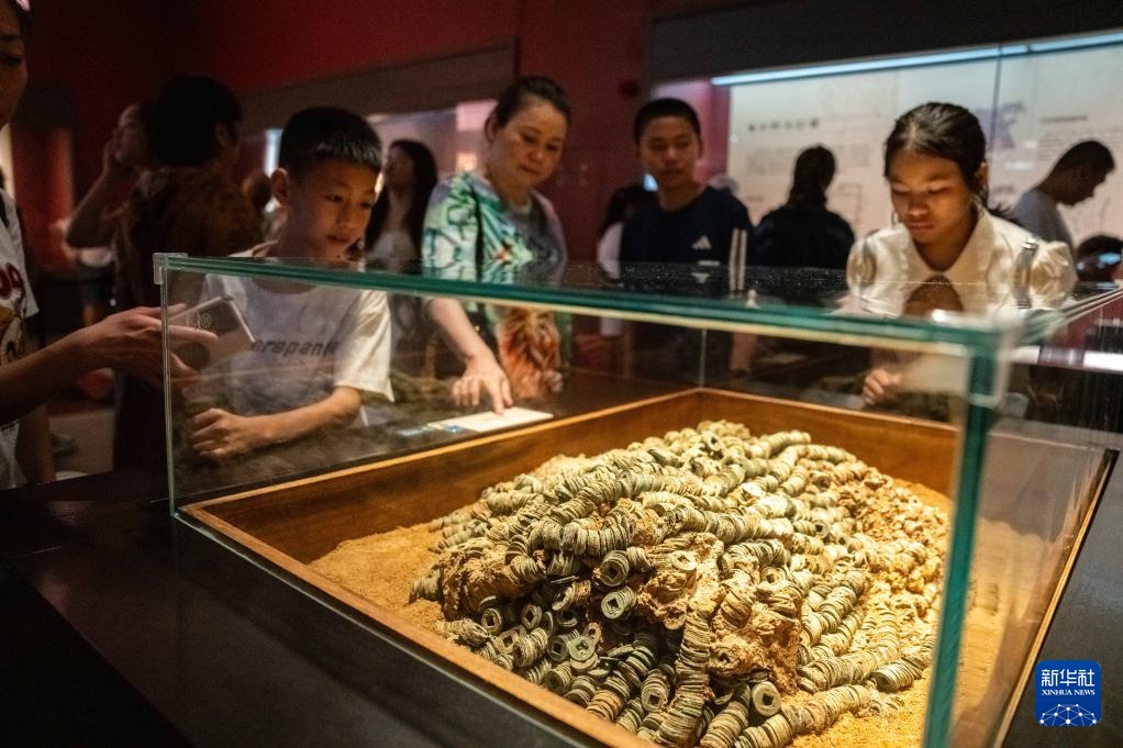 西汉“渔阳王后”特展亮相长沙博物馆 西汉“渔阳王后”特展亮相长沙博物馆