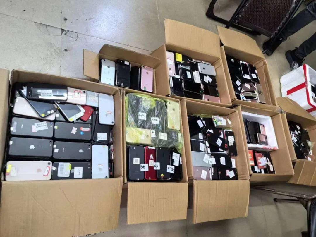 没有玄学！直播间福袋“逢抢必中”的秘密→