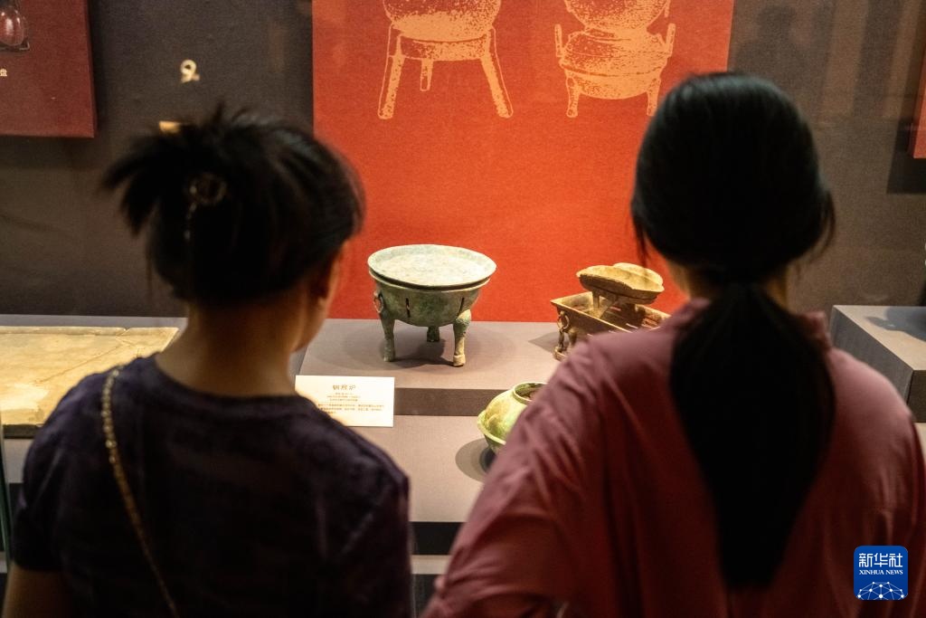 西汉“渔阳王后”特展亮相长沙博物馆 西汉“渔阳王后”特展亮相长沙博物馆