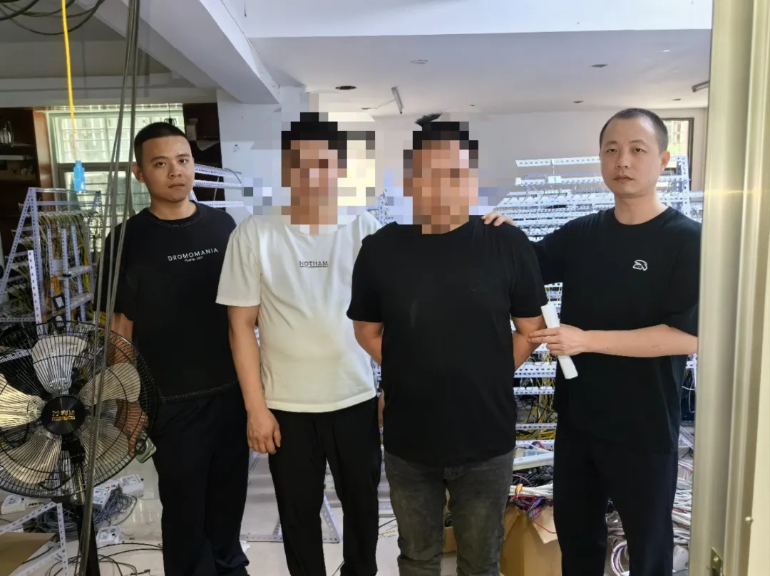 直播间福袋“逢抢必中”?真相是...... 直播间福袋“逢抢必中”?真相是......