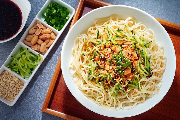 今天别忘吃面条!咱河北有老讲究 今天别忘吃面条!咱河北有老讲究