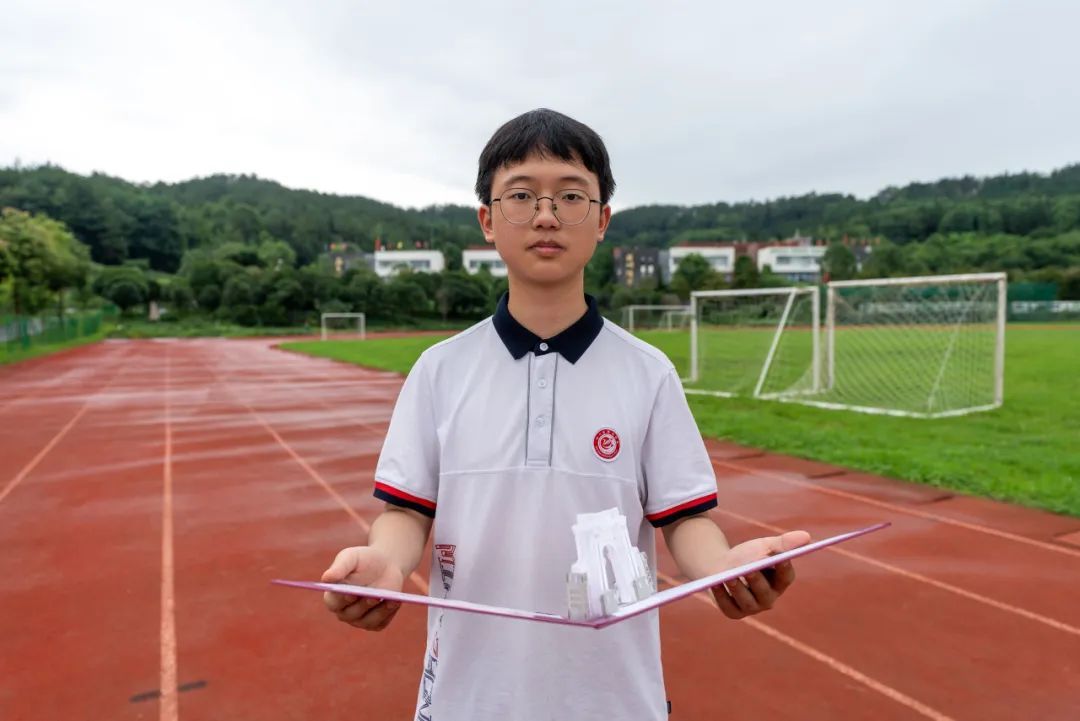 一屋仨室友同上清华！他们说秘籍是……