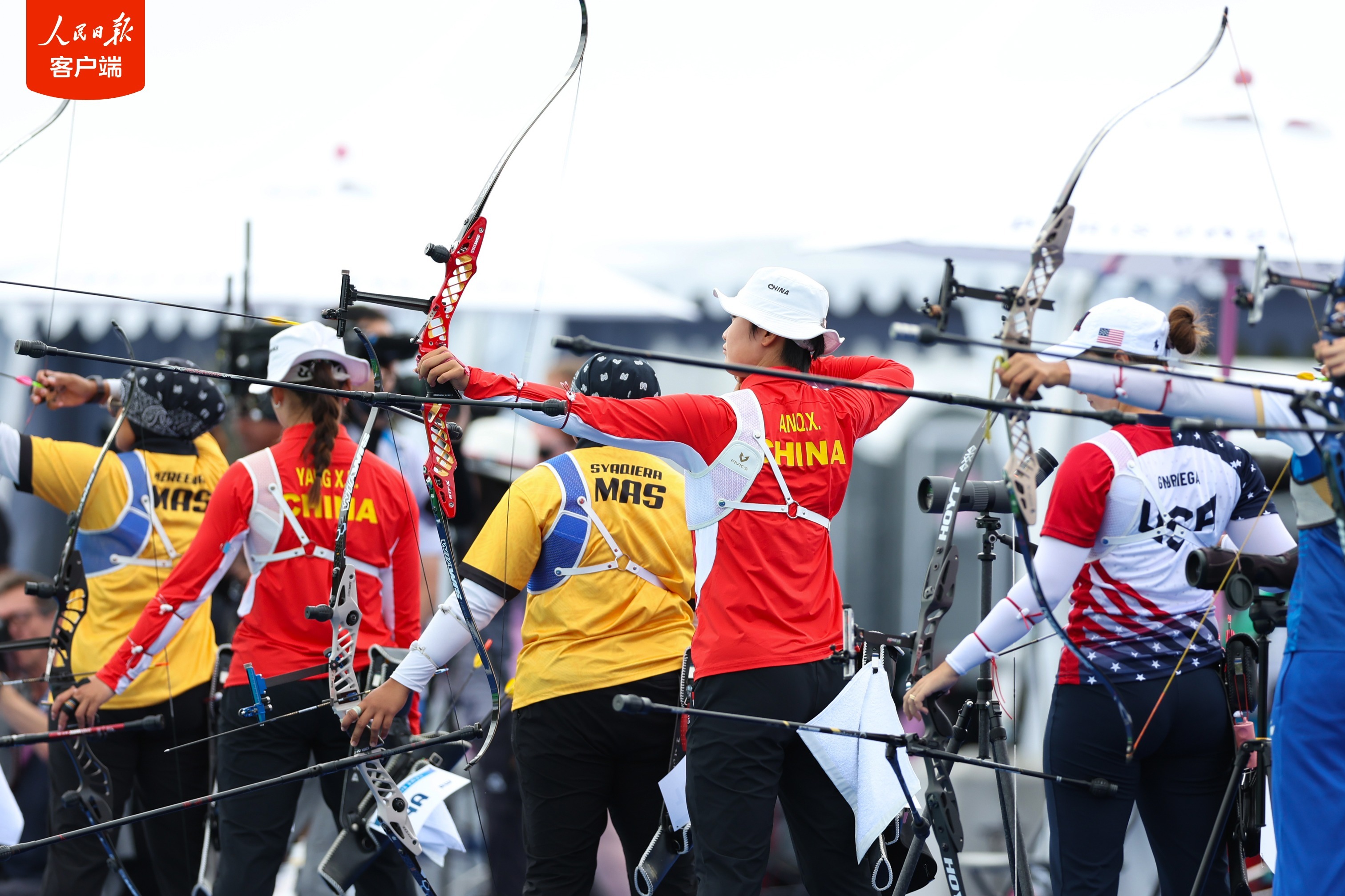 射箭个人排位赛开赛，中国代表团选手首亮相