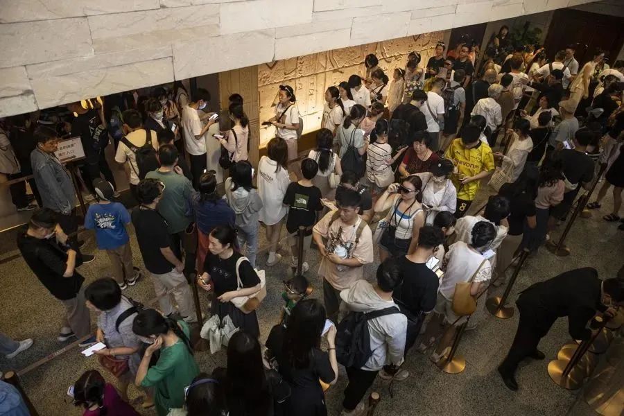 上海这里火出圈！粉丝们不看价格买买买？ 优惠券别错过→